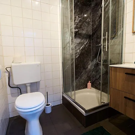 Number 4 * Eindhoven