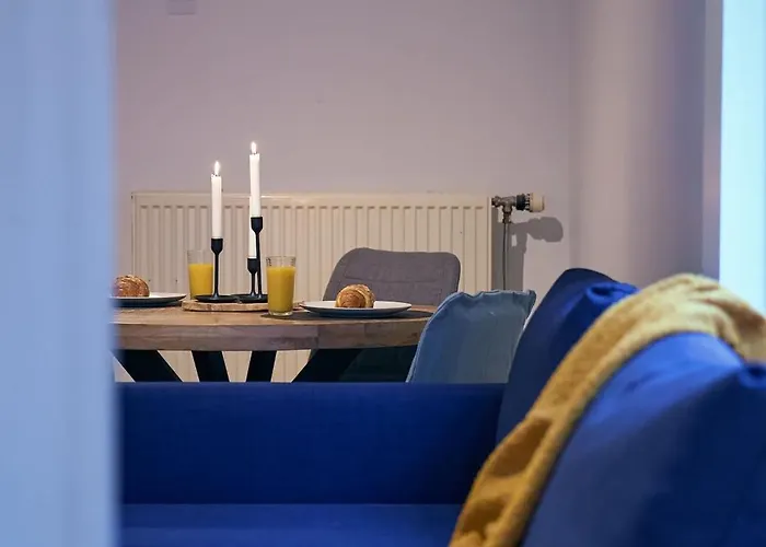 Above Lively Bar In Busy Street 4 Eindhoven